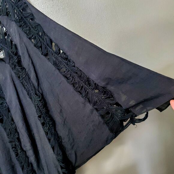 Umgee Peasant Top Womens Size S/M Black Crochet Cut Out Peasant Goth Darkwear - Picture 6 of 10